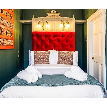 Bennett'S Lodgings A Luxurious 2 Bed Apartment 바스 외부 사진