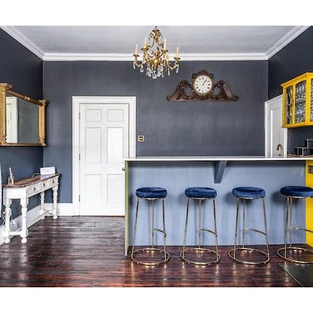 Bennett'S Lodgings A Luxurious 2 Bed Apartment 바스 외부 사진
